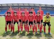 九游官网入口活动-参加女足联赛，运动员们展现出色的技术实力